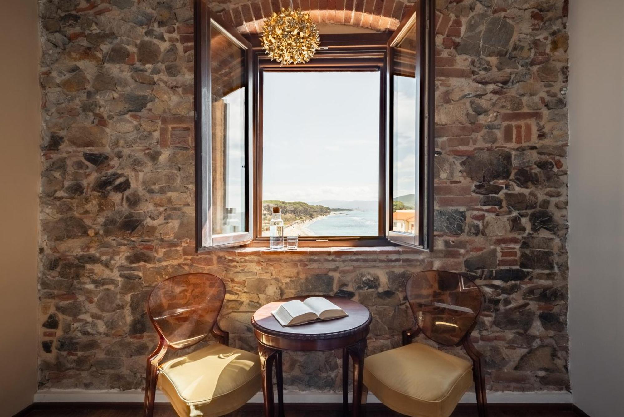 Torre Mozza - Dimora D' Epoca Hotel ฟอลลอนนีกา ภายนอก รูปภาพ